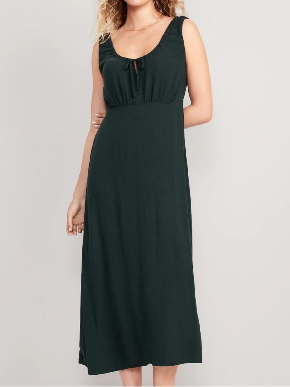 Old Navy Scoop Neck Gathered Strap Midi Dress in Dark Green